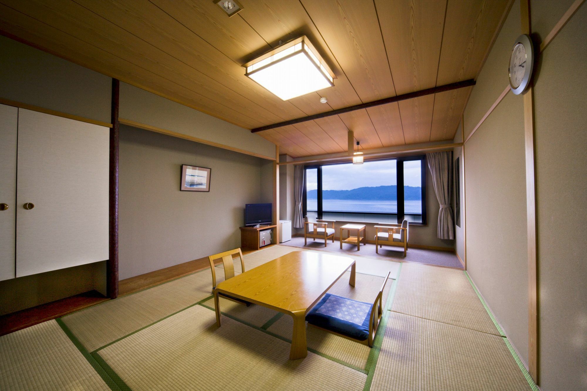 Kyukamura Ohmi-Hachiman Омихатиман Экстерьер фото